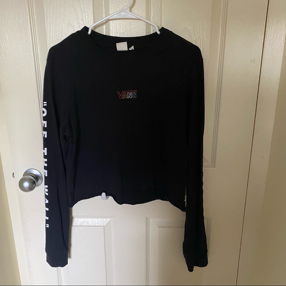 cropped black vans long sleeve